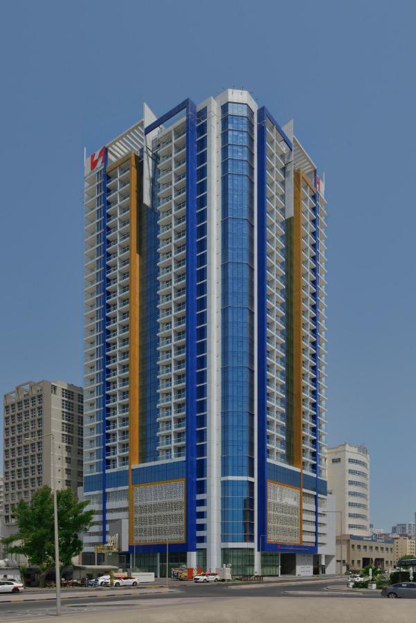 Swiss-Belsuites Admiral Juffair Al Manamah Esterno foto