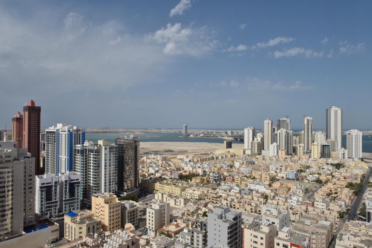 Swiss-Belsuites Admiral Juffair Al Manamah Esterno foto