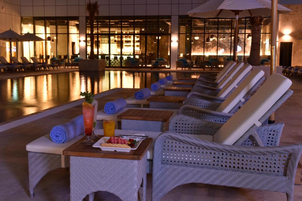 Swiss-Belsuites Admiral Juffair Al Manamah Esterno foto