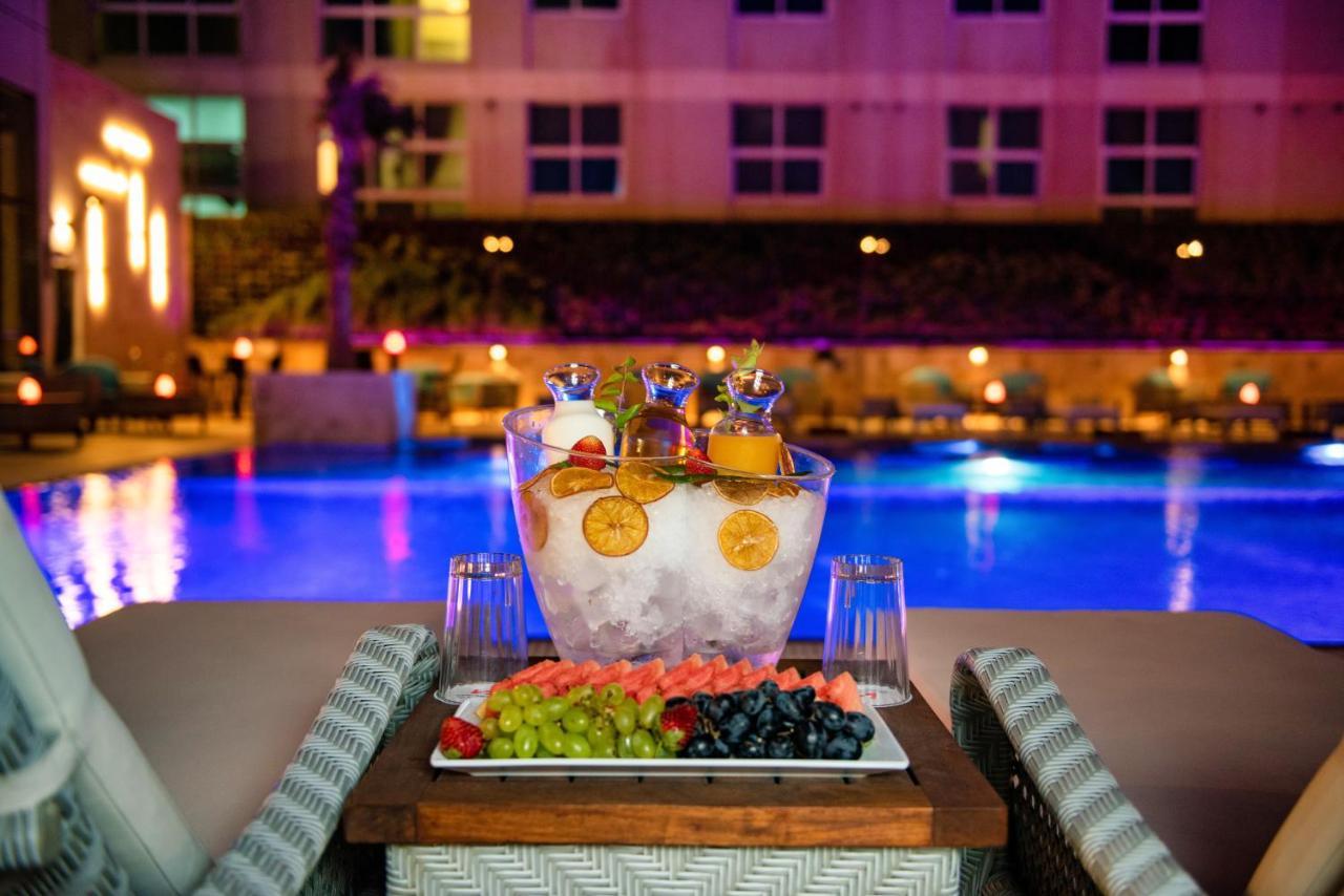 Swiss-Belsuites Admiral Juffair Al Manamah Esterno foto