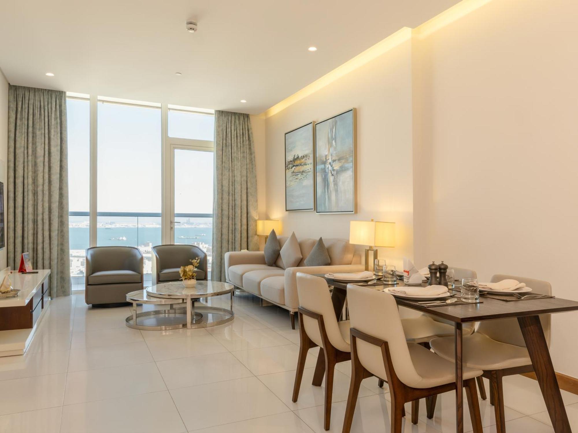 Swiss-Belsuites Admiral Juffair Al Manamah Esterno foto